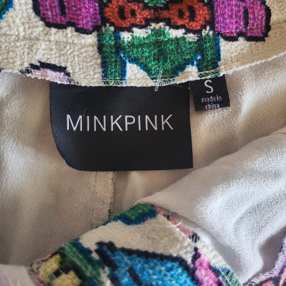 Revolve Minkpink floral shorts size small - Picture 8 of 8